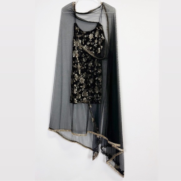 Sani Cocktail Dress with Scarf Wrap Womens Small Black Gold NWT NEW